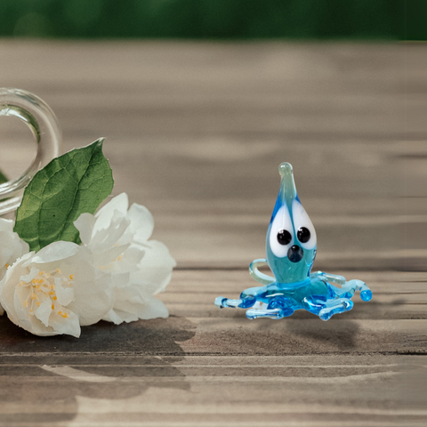 Glass squid mini figurine