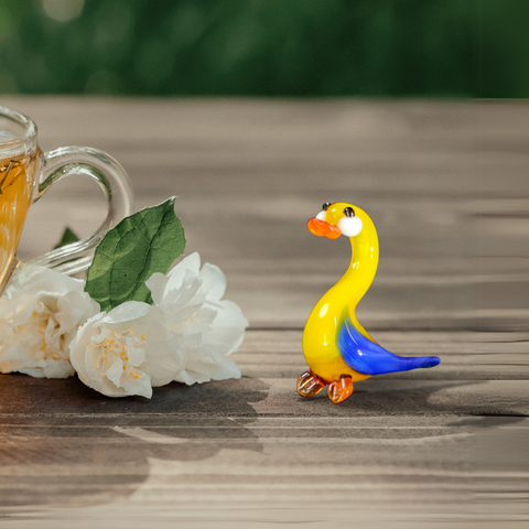 Glass goose mini figurine