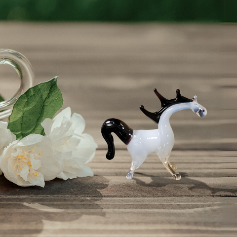 Glass horse mini figurine