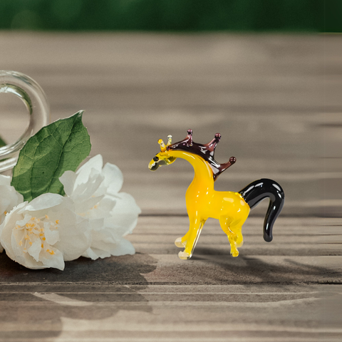 Glass horse mini figurine