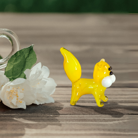 Glass cat mini figurine