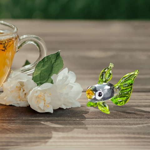 Glass fish mini figurine