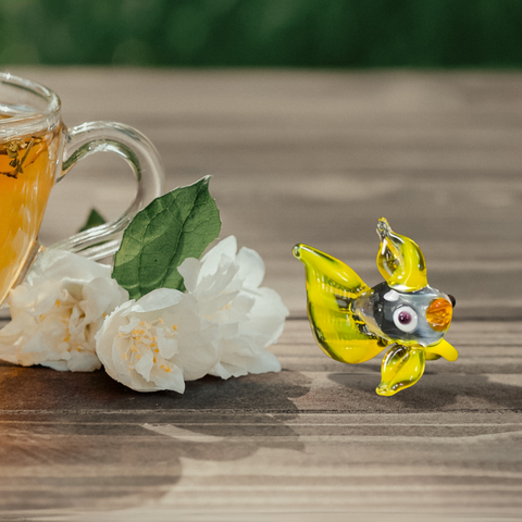 Glass fish mini figurine