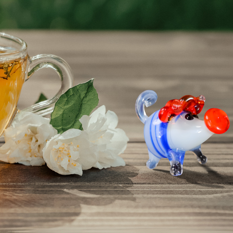 Glass pig mini figurine