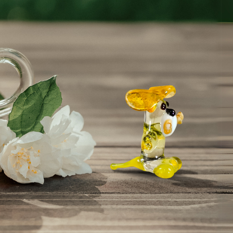Glass dog mini figurine