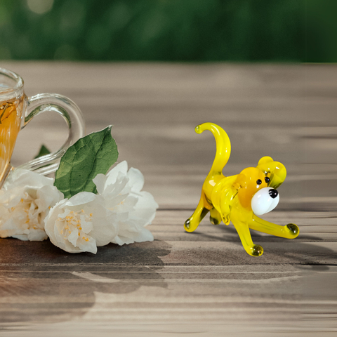 Glass dog mini figurine