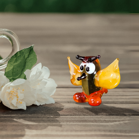 Glass owl mini figurine