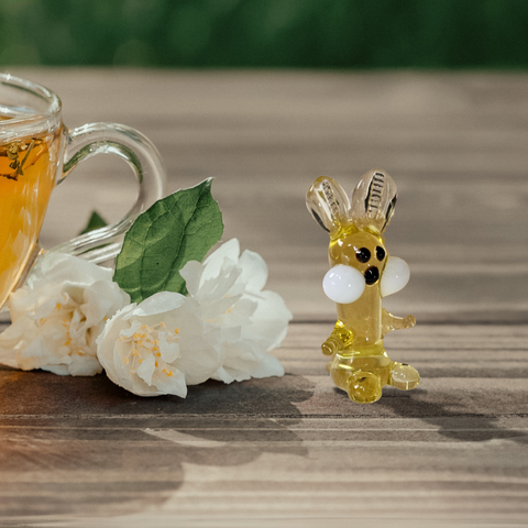 Glass rabbit mini figurine