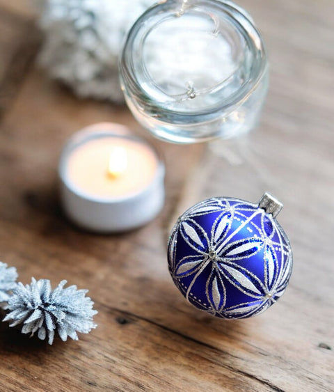 Blown Blown Glass Ornament - Handcrafted - Blue Daisy Bauble Design