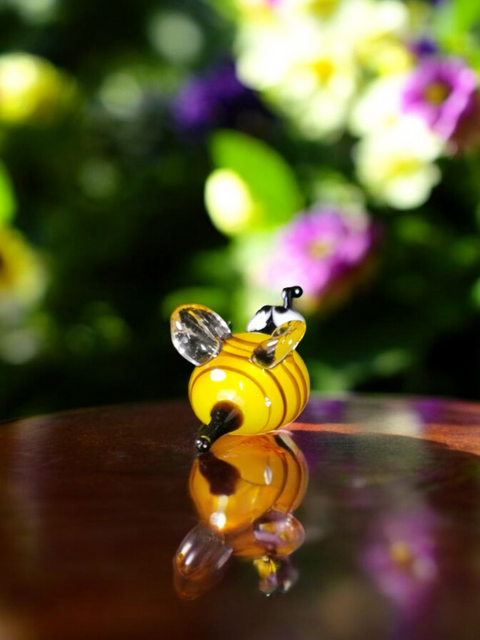 Glass Bee Figurine, Handmade Murano Quality Design - Small