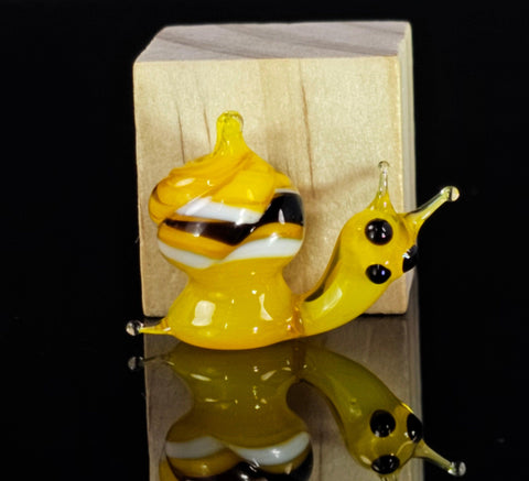 Yellow Glass Snail Figurine, Handmade Murano Quality Design - Small