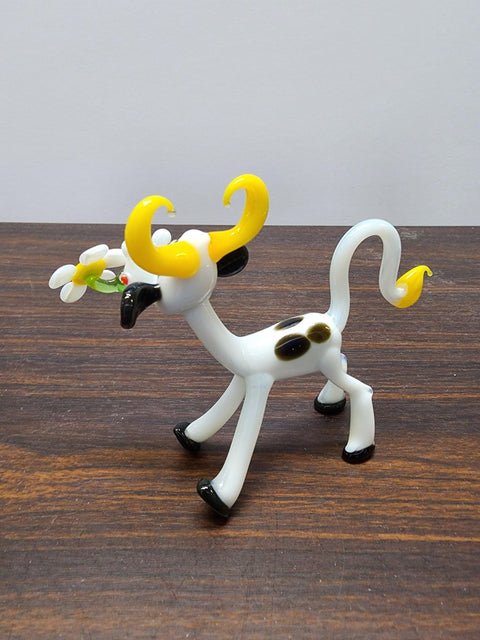 White Glass Cow With Daisy Figurine, Handmade Murano Quality Design - Large